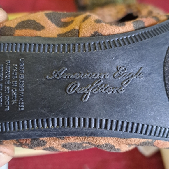 American Eagle Women's 8.5 Leopard Print Flats - Picture 2 of 7